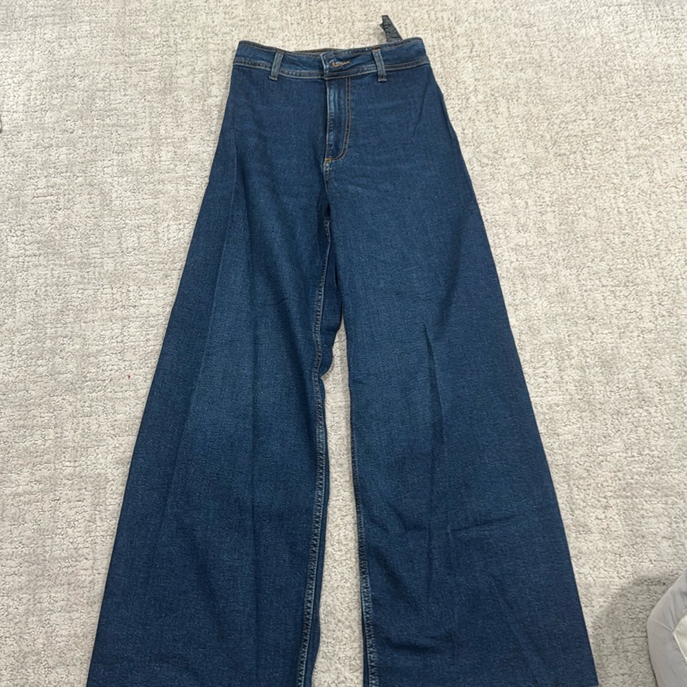 Zara women’s marine jeans size 2